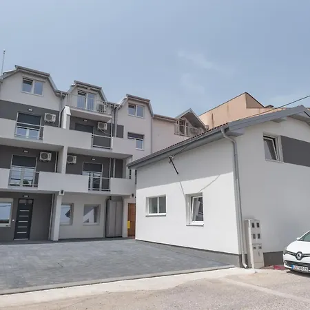Centar Aparthotel
